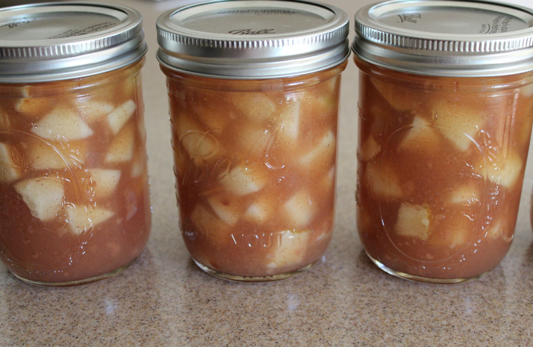 Homemade Apple Pie Filling