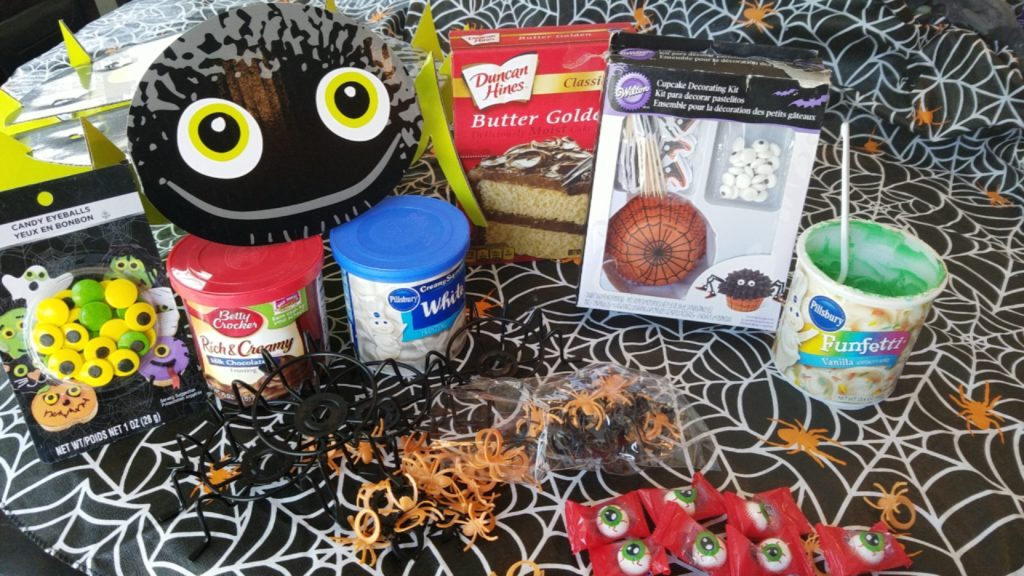 How to make easy Creepy Crawly Cupcakes in under 1 hour!