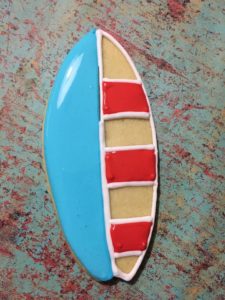 How to: Make Cute Surfboard Cookies for any Occasion