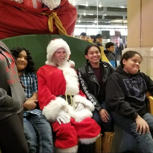 Visiting Santa is a Great Family Tradition