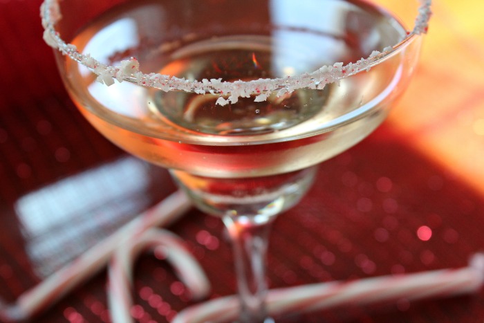 I'm Dreaming of a Peppermint Twistmas Ultimate List of Holiday Cocktail & Mocktail Recipes