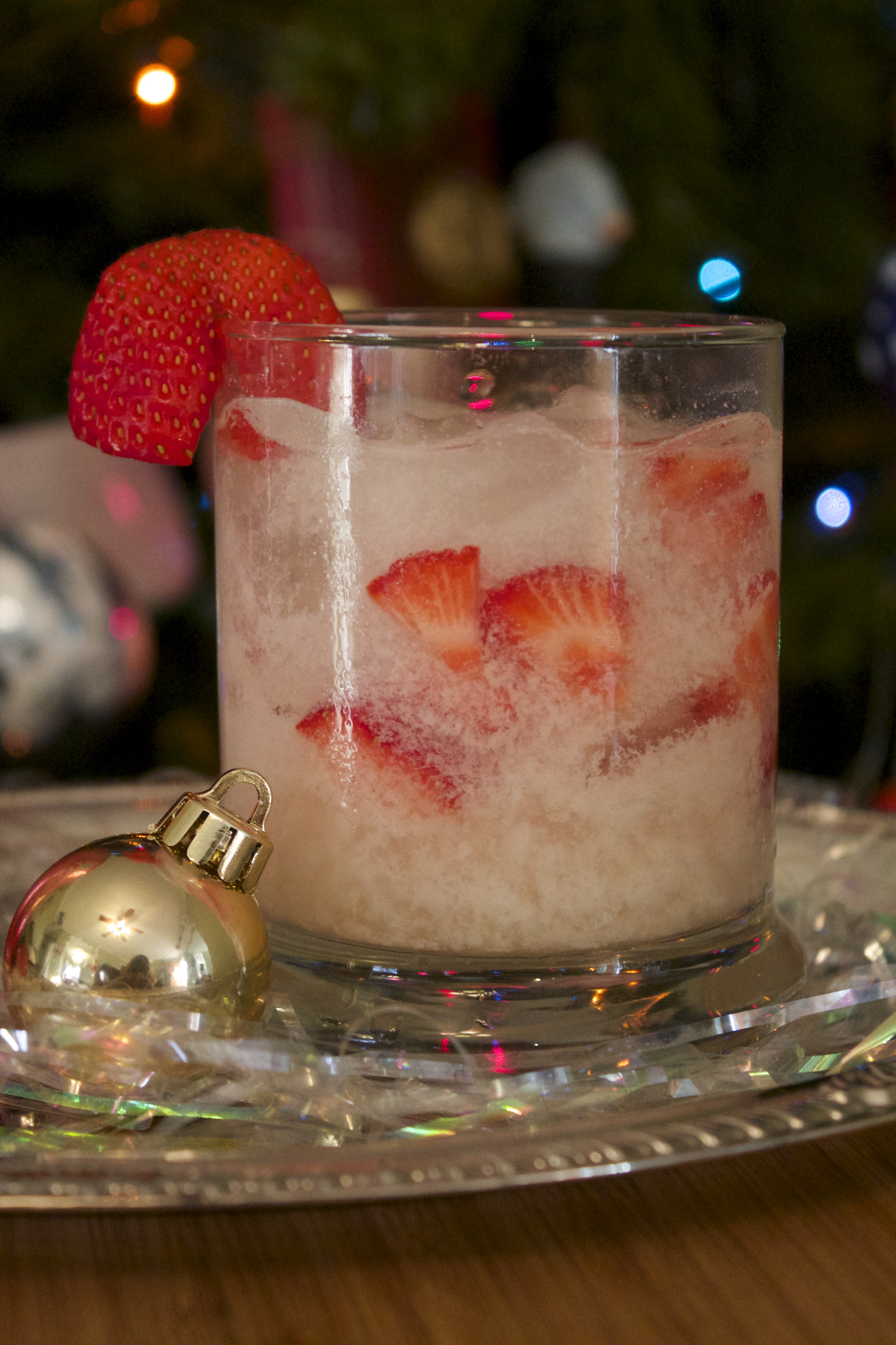 Strawberries N’ Creme Cocktail The Ultimate List of Holiday Cocktail & Mocktail Recipes. With over 50 recipes to choose from and constantly adding more, you will never be short of ideas! If you are hosting a Holiday Party or are enjoying a night in with a Hallmark movie, you are sure to find the right drink for the occasion in this post. Cheers!