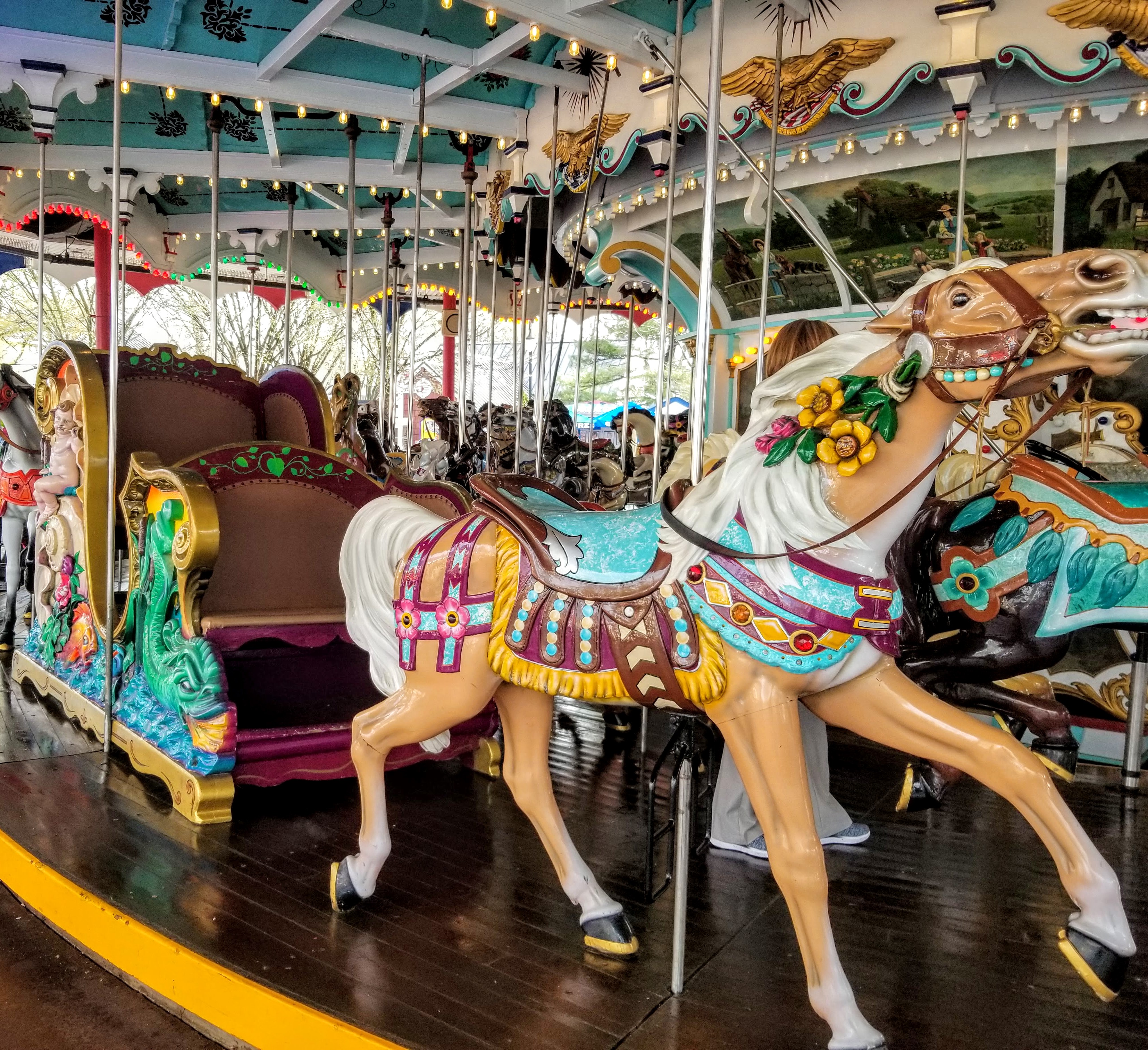 New and Fun Things To Do & Eat in HersheyPark- Hershey, Pa.? #SweetWelcome The HersheyPark Carrousel has an ADA approved horse and carriage.