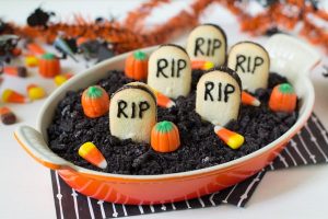 Find out what things you can make with these easy Halloween Tombstone Treats: 20 Recipes to Dig Up Your Next Party recipes! To die for!